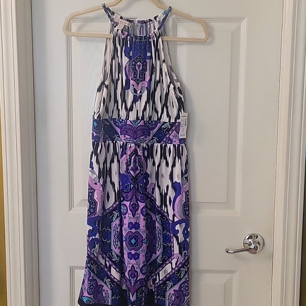 Summer / Spring Dress - Picture 2 of 8